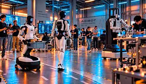 Hala laboratorium: humanoidy wśród zwiedzających przy stanowiskach